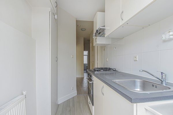 Medium property photo - Linnaeusstraat 158, 2522 GW Den Haag